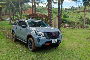Chủ xe Nissan Navara xuyên Việt 3.000km: ‘Chạy bán tải nhưng êm và đầm chắc hơn MPV’